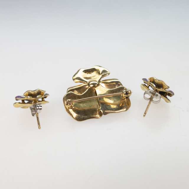 14k Yellow Gold Brooch & A Pair Of Matching Earrings