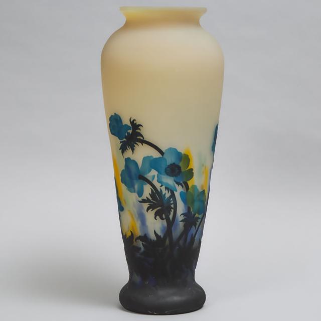 Large Muller Frères Cameo Glass Poppies Vase, early 20th century