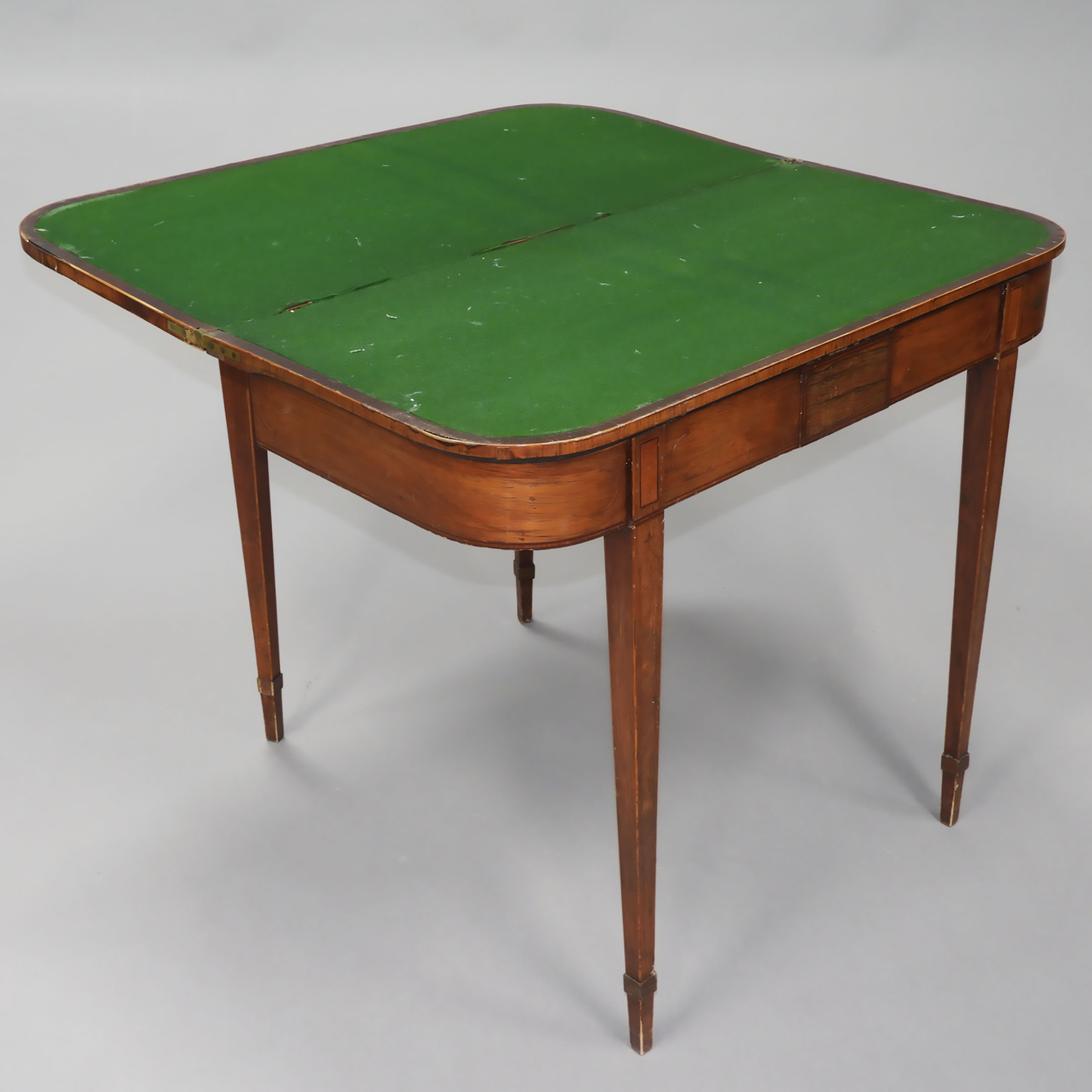 Regency Satinwood Crossbanded Rosewood Gate-Leg Games Table, early 19th century