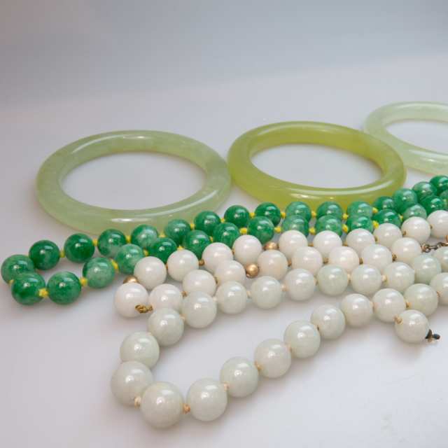 Quantity Of Jade Bangles And Bead Necklaces 