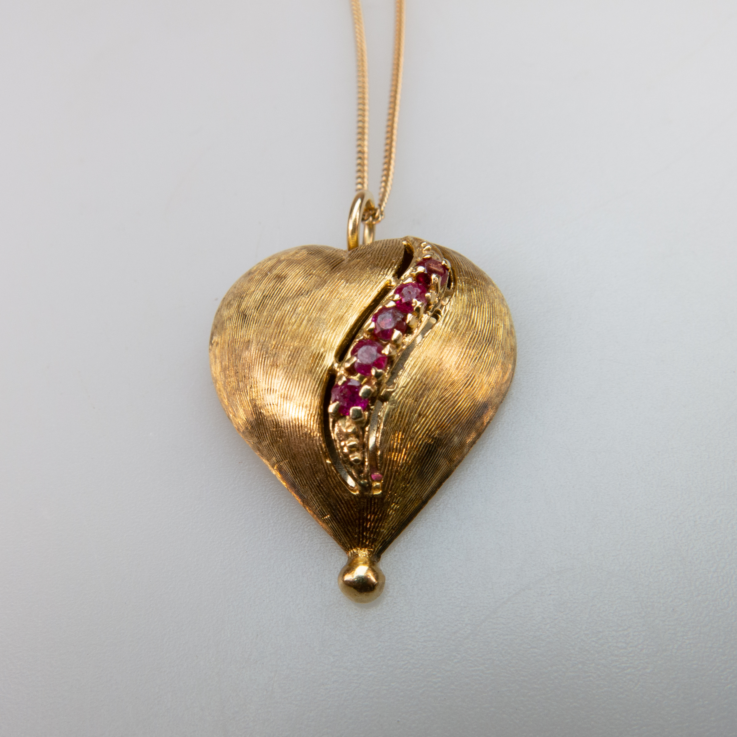 14k Yellow Gold Heart-Shaped Pendant