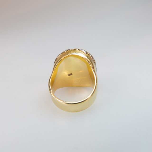 18k Yellow And White Gold Ring 