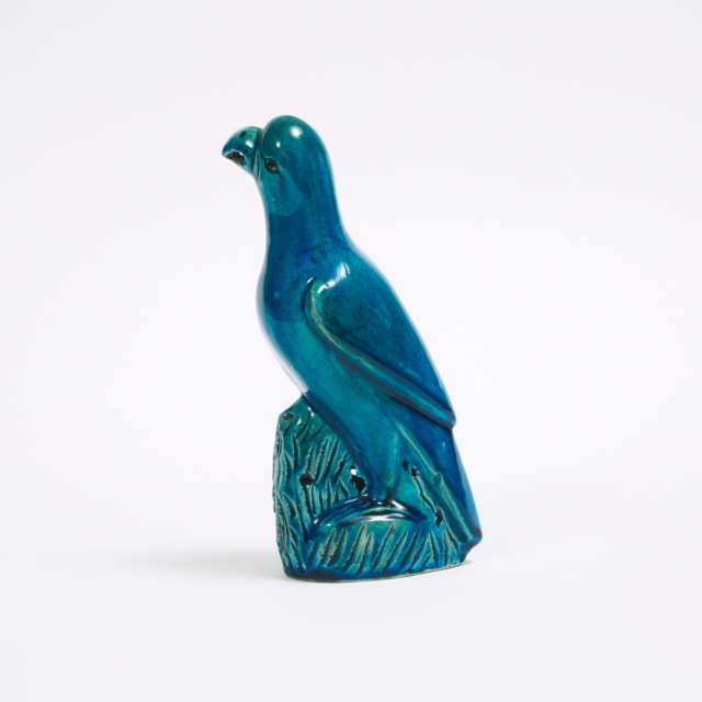 A Turquoise Glazed Porcelain Parrot, Qing Dynasty