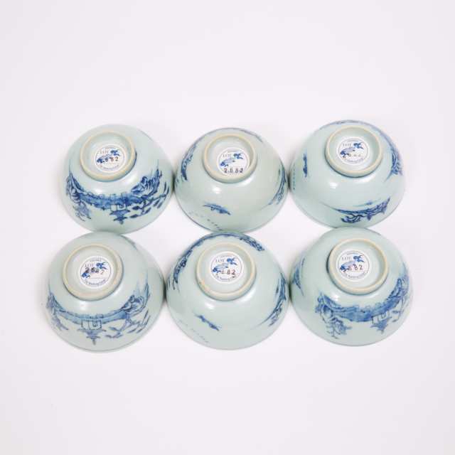 A Set of Twelve 'Flying Geese' Pattern Bowls and Saucer Dishes from the Nanking Cargo, Qianlong Period, Circa 1750
