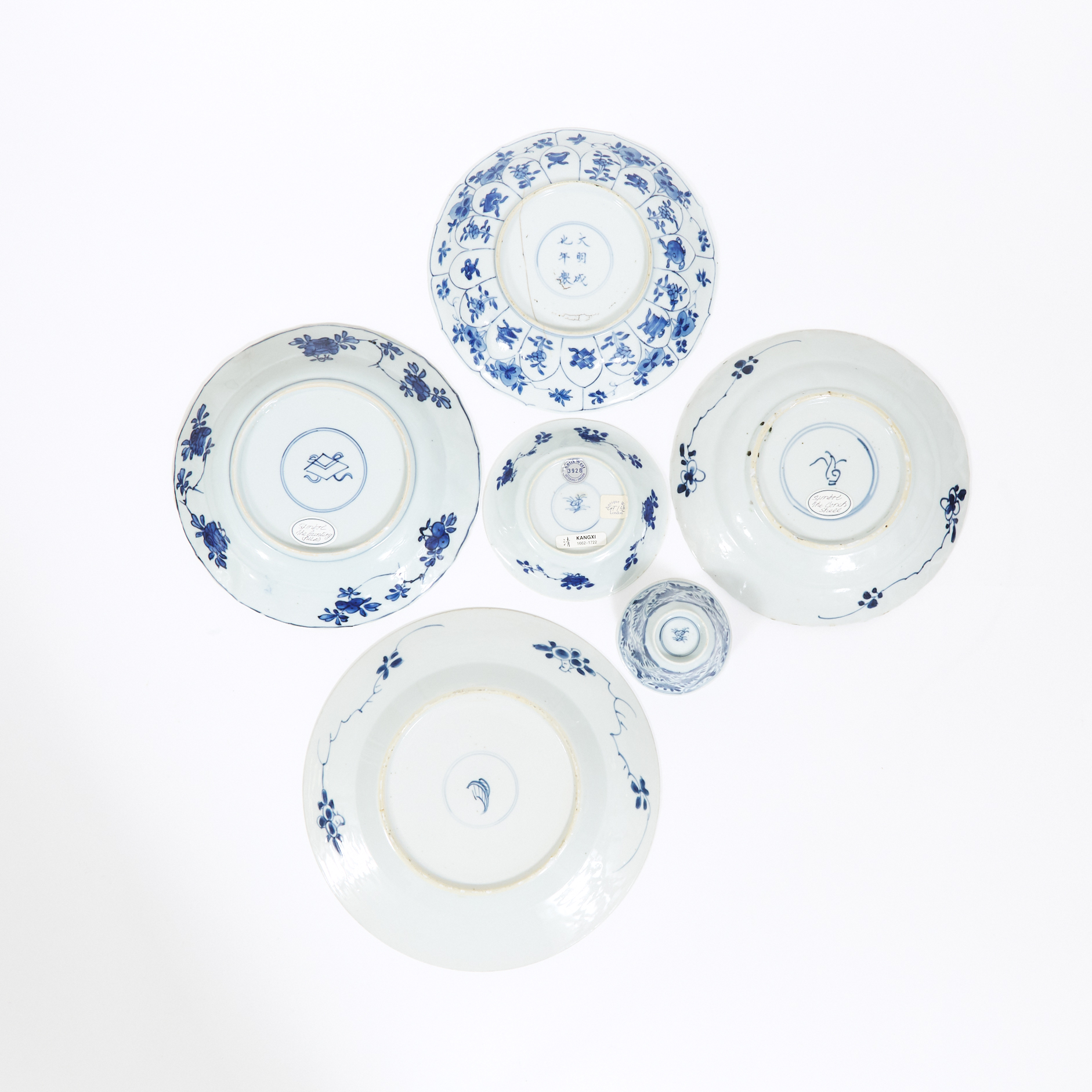 A Group of Six Export Blue and White Wares, Kangxi Period, Qing Dynasty