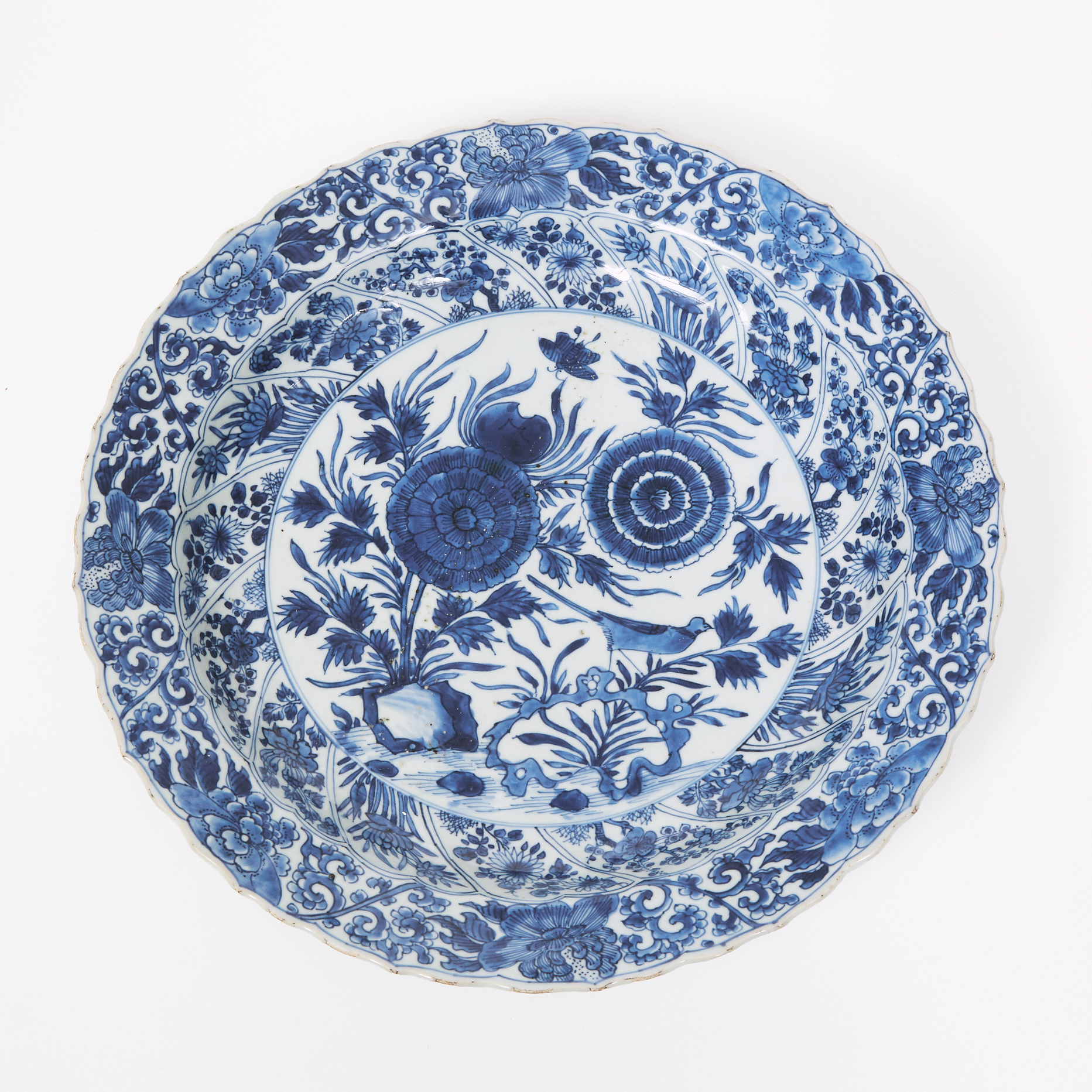 A Large Blue and White Lobed Charger, Early Kangxi Period