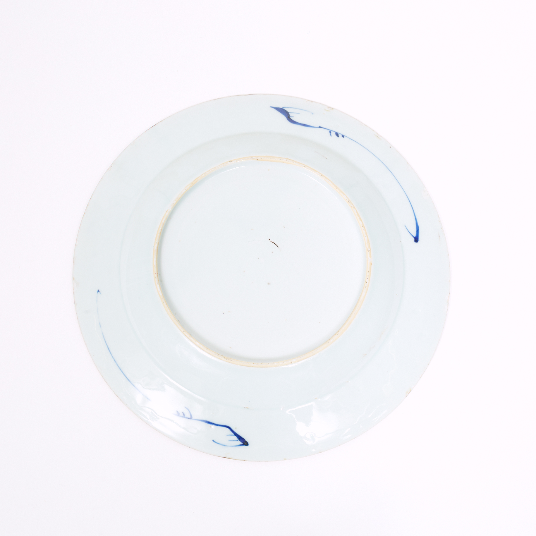 A Blue and White 'Hundred Antiques' Plate, 18th Century