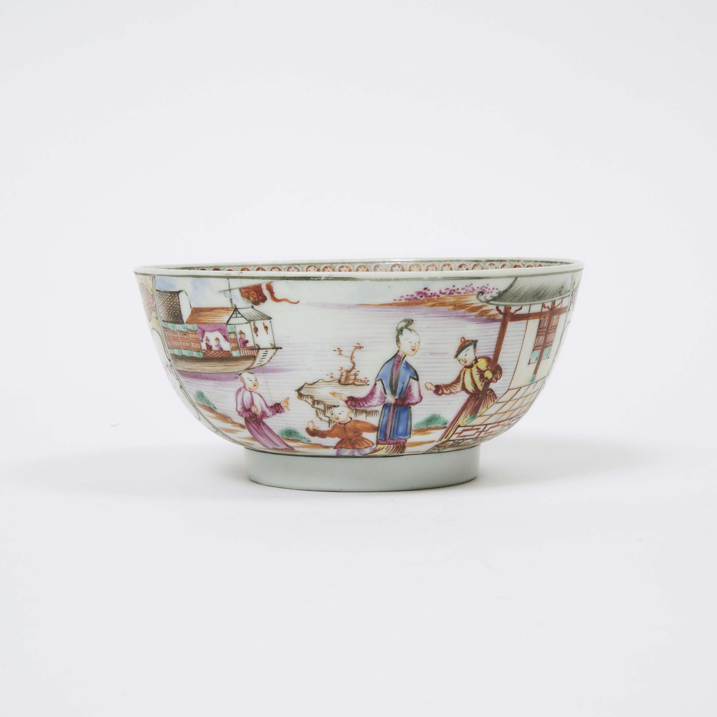 A Chinese Export Porcelain Bowl, 18th Century