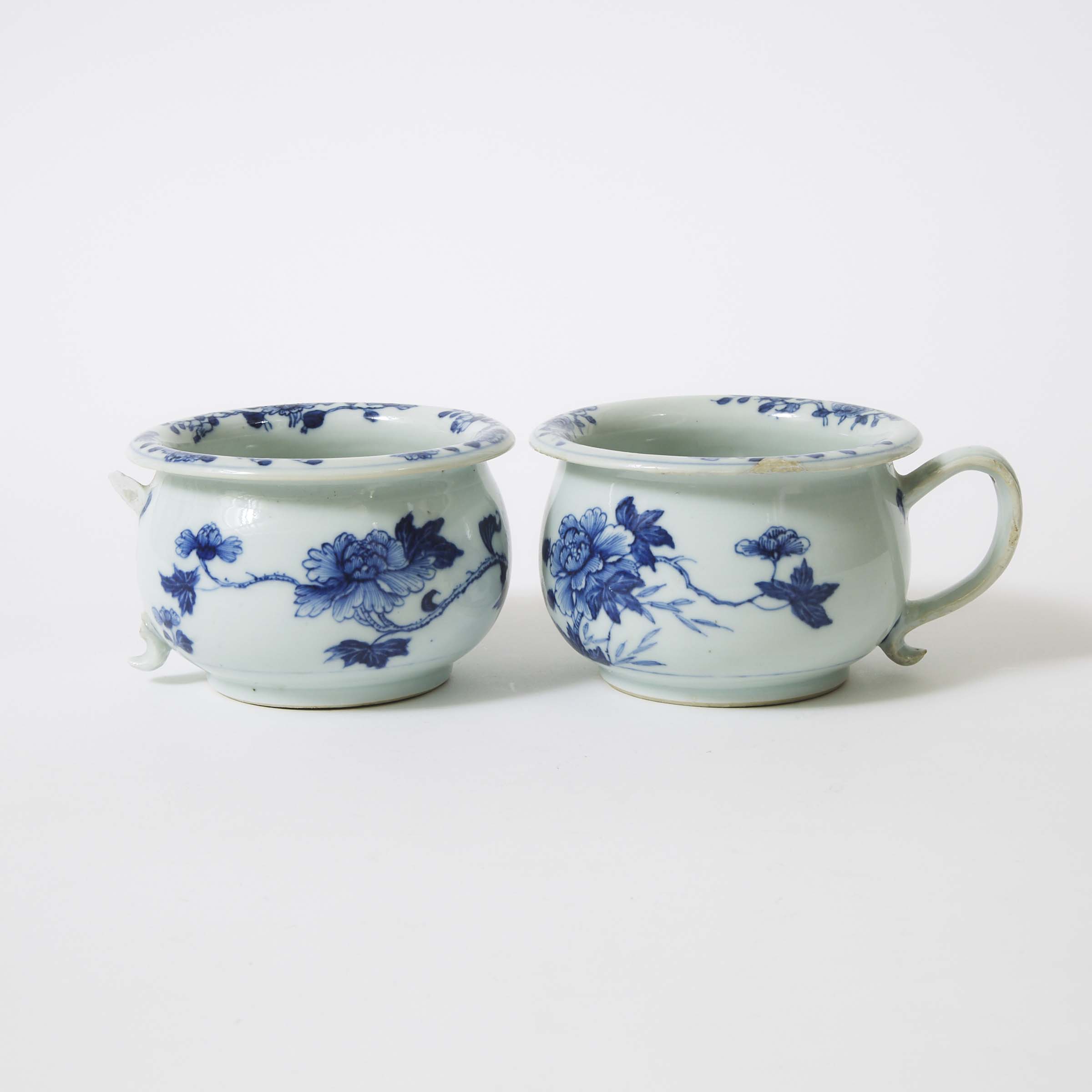 A Pair of Children's Chamber Pots from the Nanking Cargo, Qianlong Period, Circa 1750