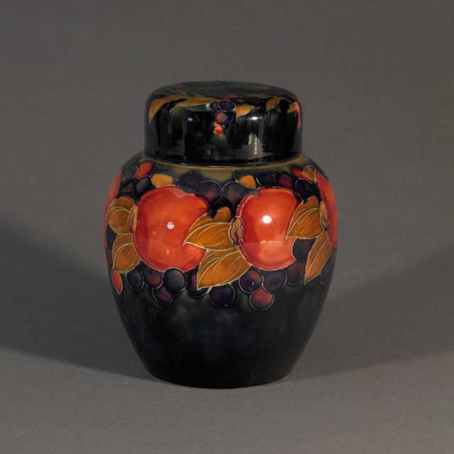 Moorcroft Pomegranate Ginger Jar and Cover, c.1925