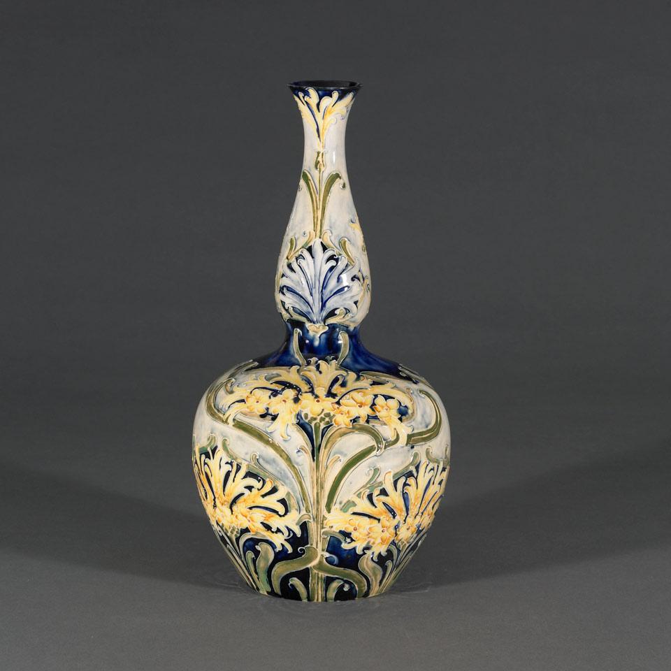 Macintyre Moorcroft Florian Vase, c.1900