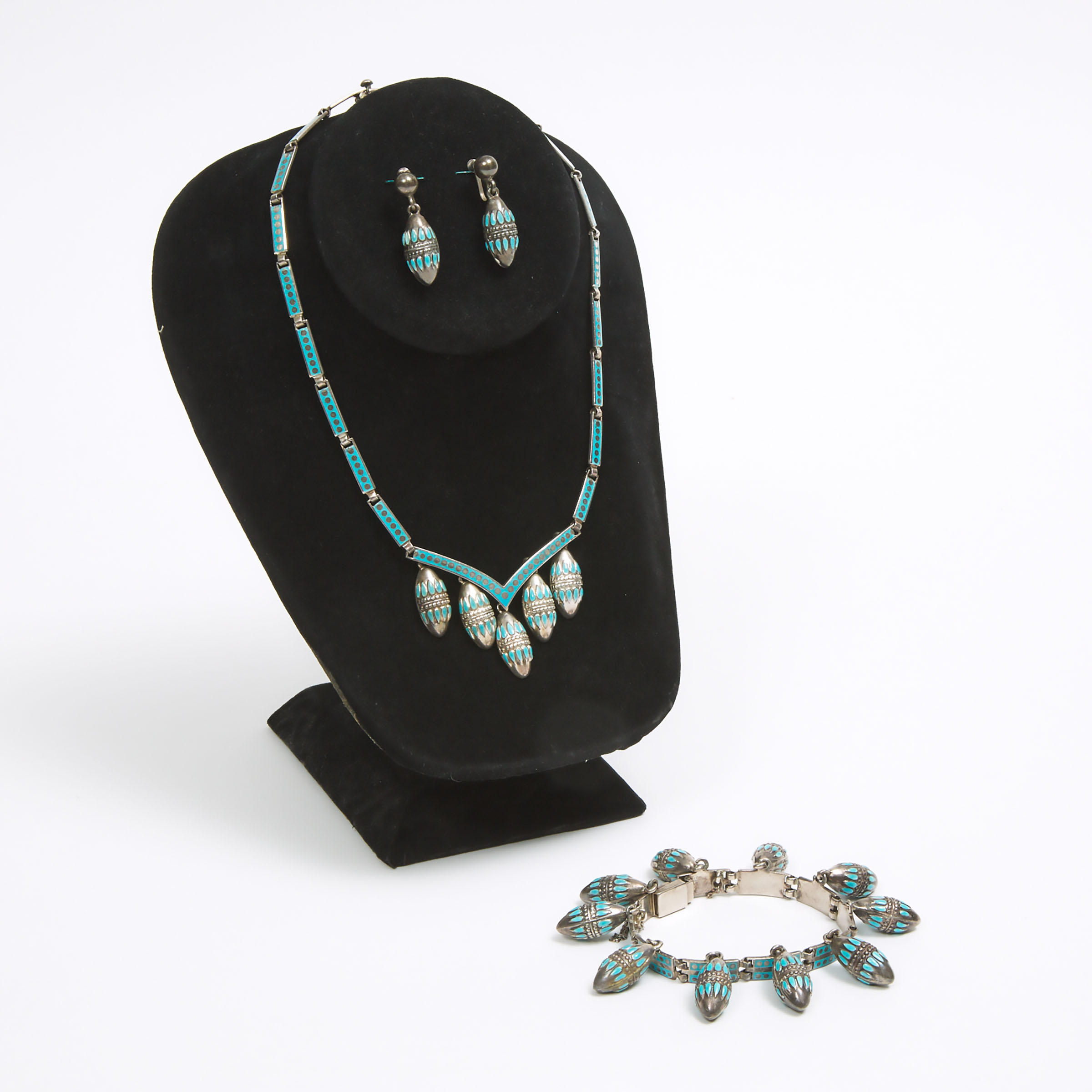 Margot Van Voorhies Carr Mexican Sterling Silver Four Piece Jewellery Suite