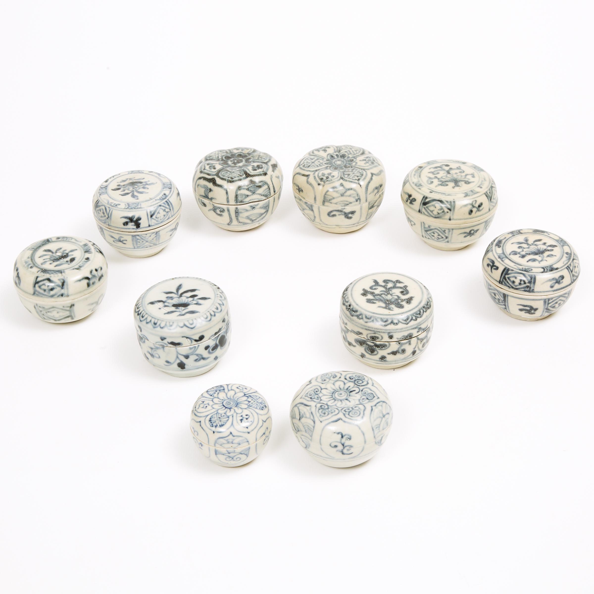 A Group of Ten 'Hoi An Hoard' Vietnamese Blue and White Circular Boxes and Covers, 15th Century