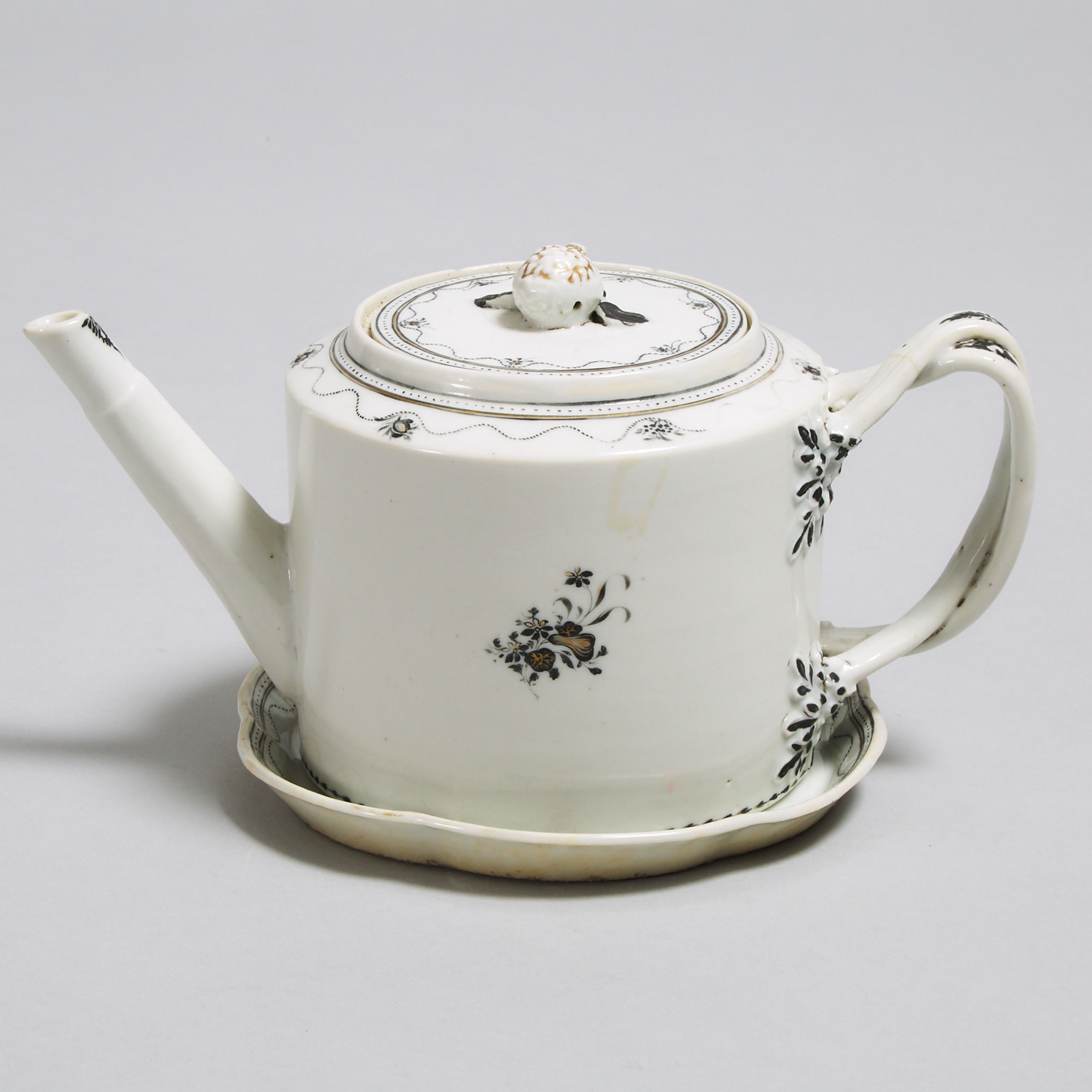 Chinese Export Teapot with Stand, c.1780