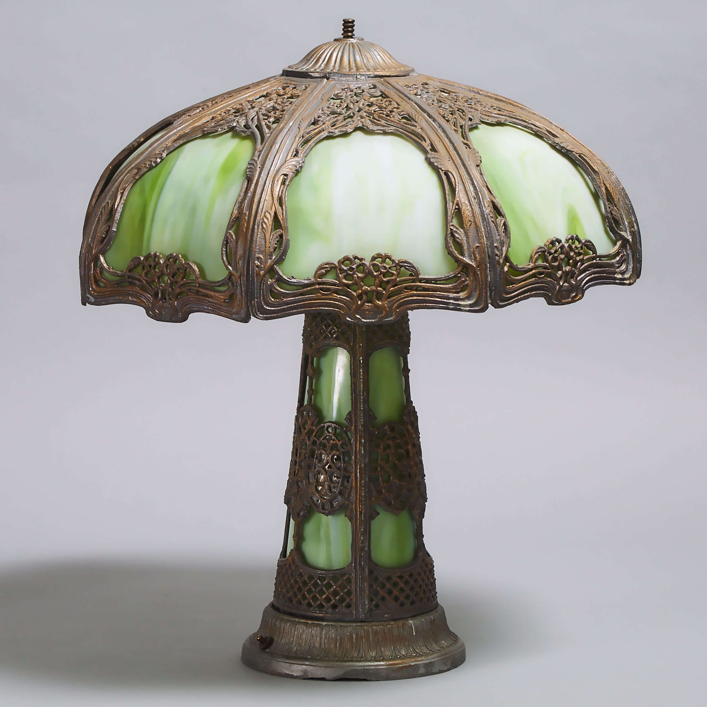 Edward Miller & Co. Art Nouveau Slag Glass Table Lamp, Meriden, Ct., early 20th century