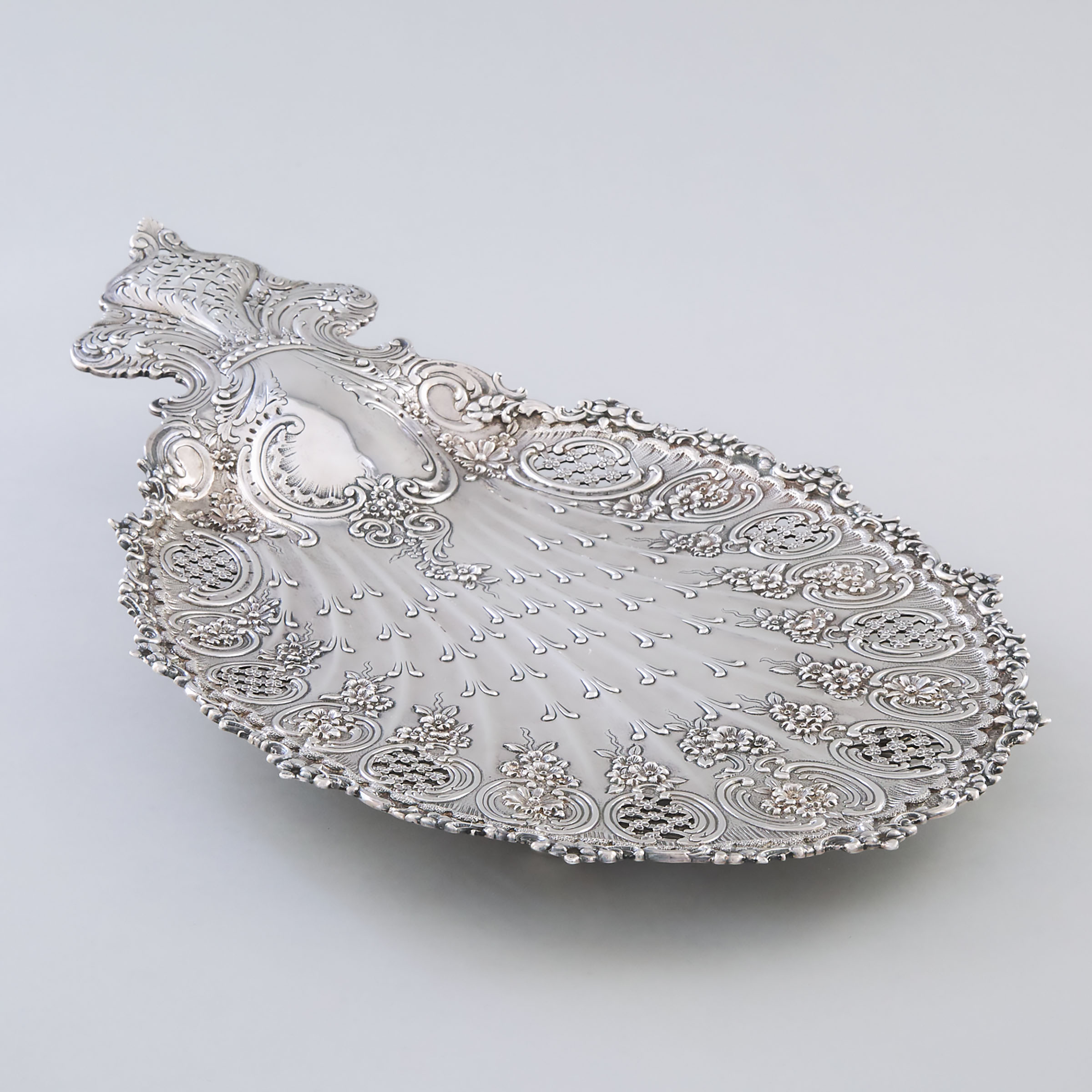 American Silver Pierced Shell Shaped Serving Tray, Tiffany & Co., New York, N.Y., c.1902-07
