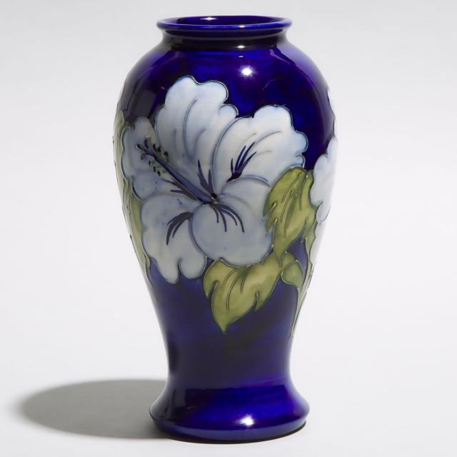 Moorcroft Blue Hibiscus Vase, 1986-88