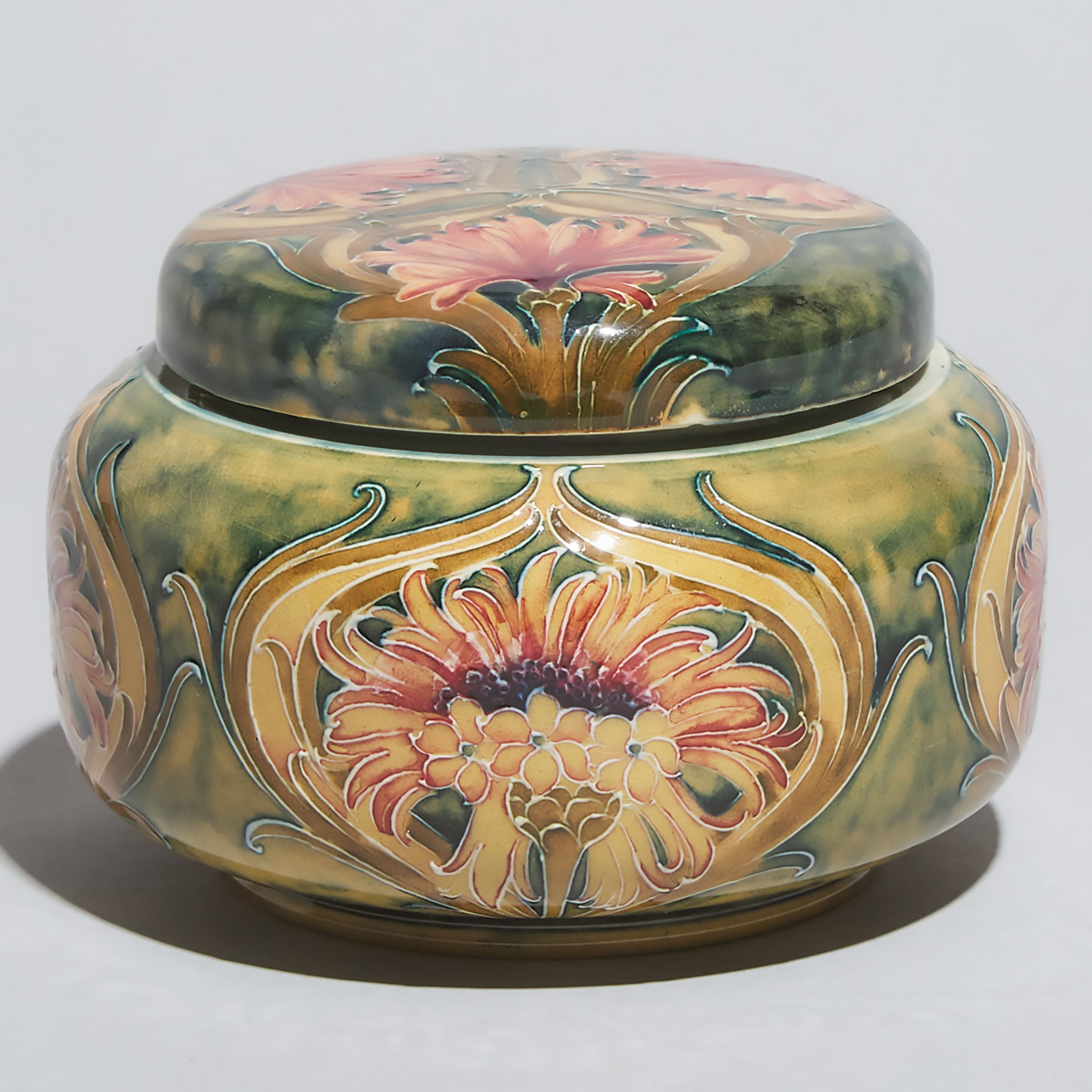 Macintyre Moorcroft Cornflower Tobacco Jar, c.1910