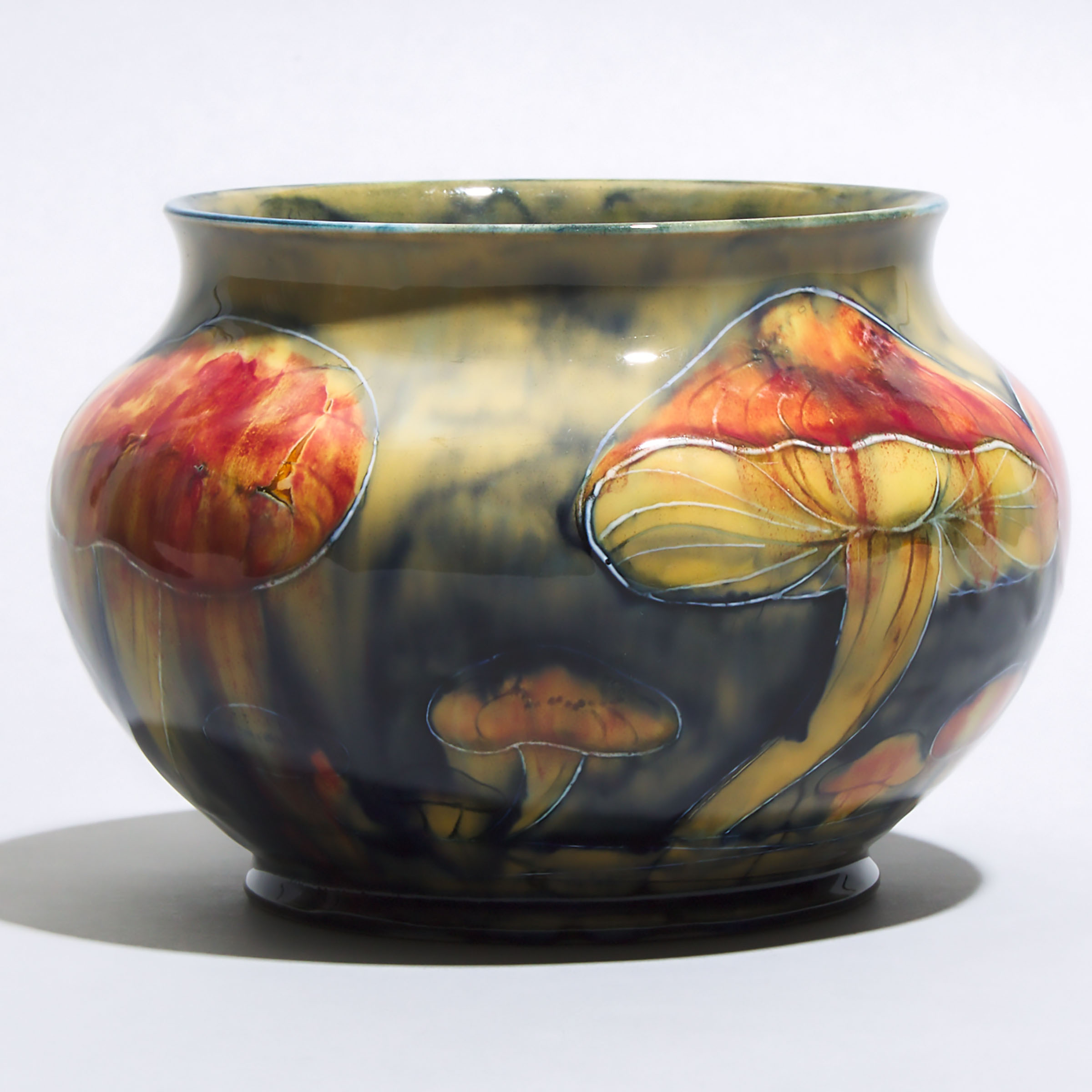 Macintyre Moorcroft Claremont Vase, c.1905-10
