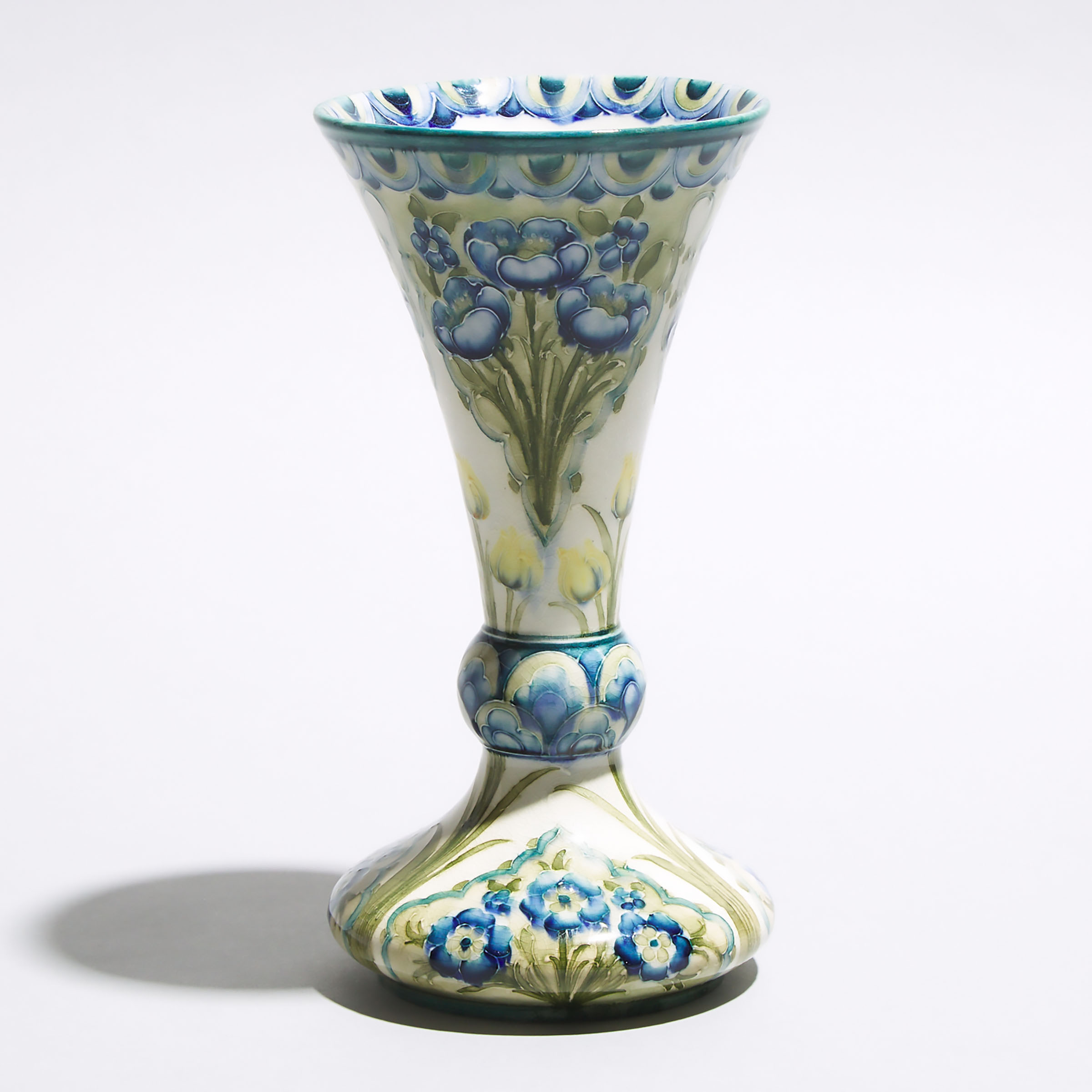 Macintyre Moorcroft Florian Vase, c.1908-09