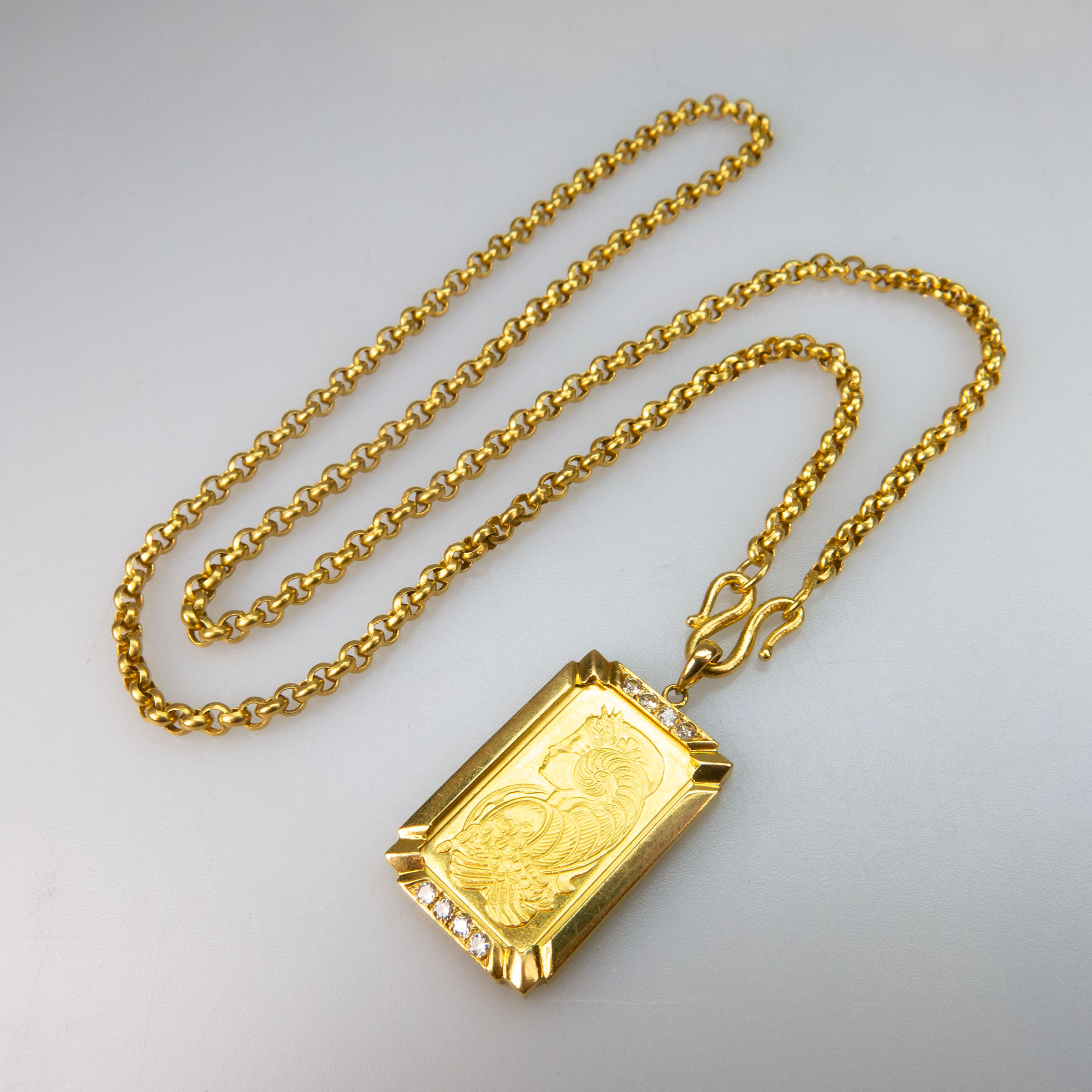 18k Yellow Gold Pendant