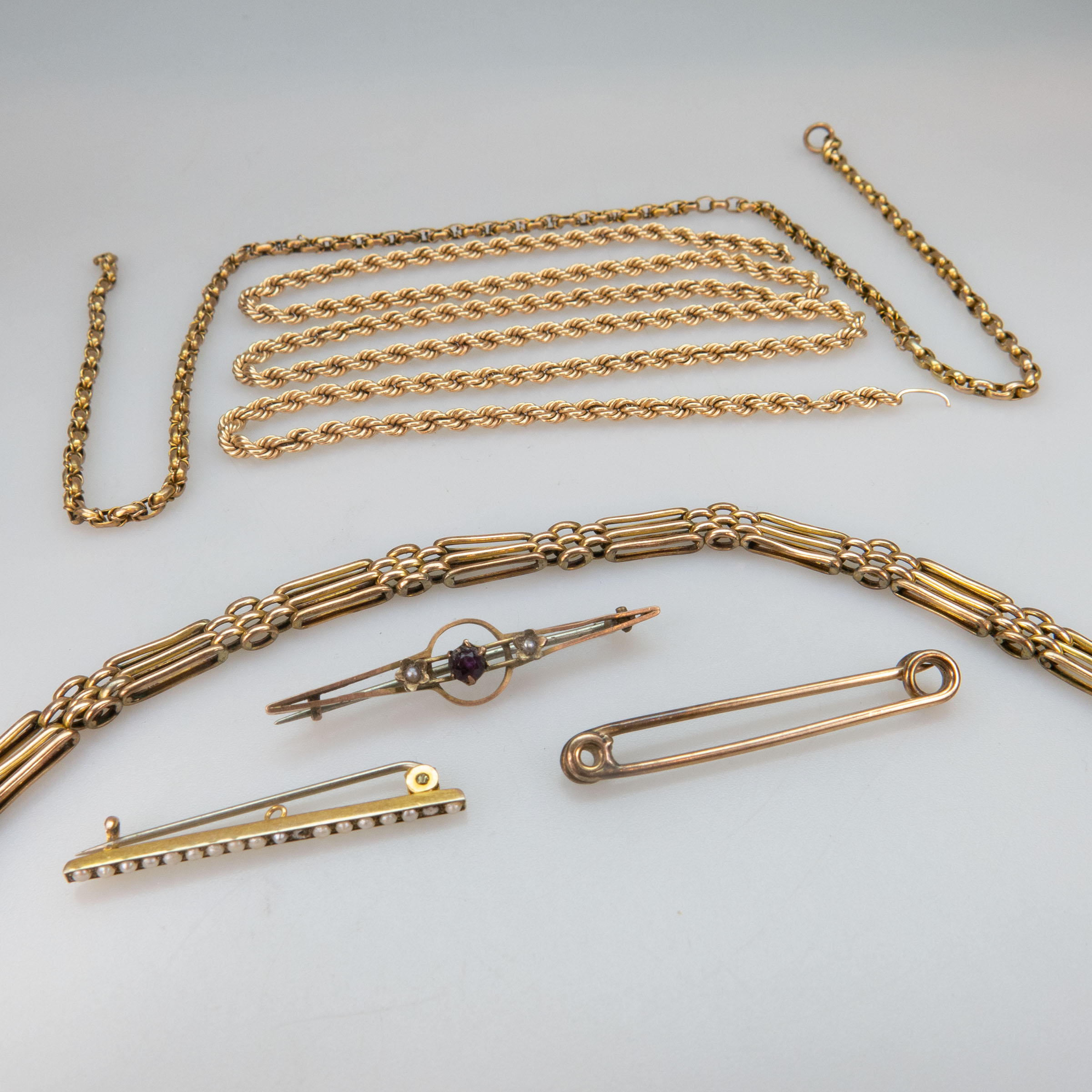 Small Group Of 9k Gold Jewellery