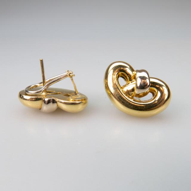 Pair Of Chimento Italian 18k Yellow Gold Earrings