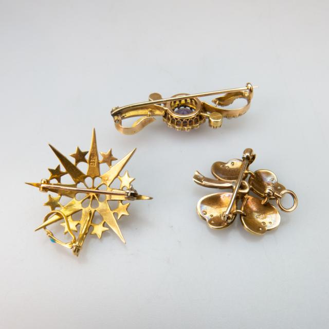 Three Yellow Gold And Halved Pearl Pins
