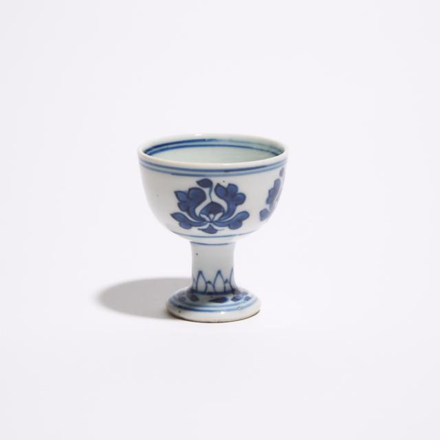 A Blue and White Stem Cup, Kangxi Period (1662-1722)