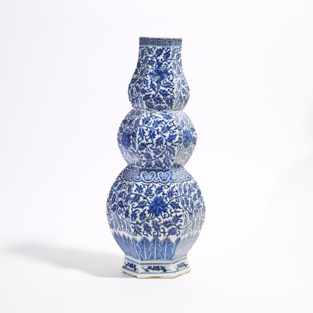A Blue and White Triple-Gourd Vase, 19th Century