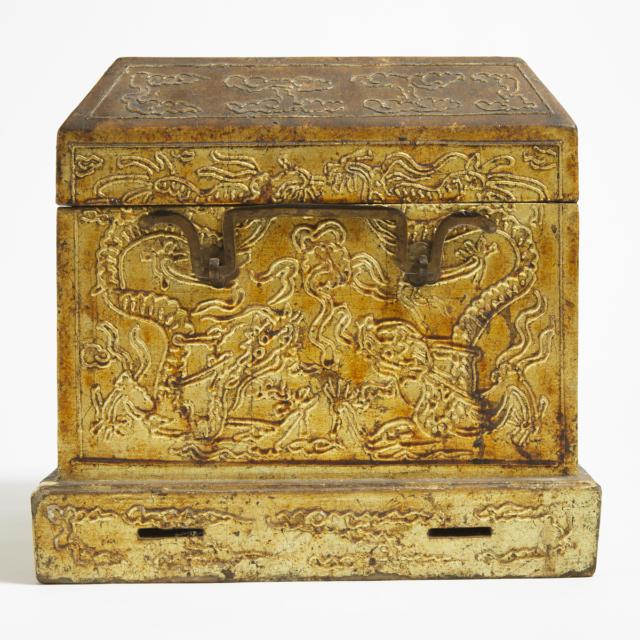 A Rare Gilt Lacquered 'Dragon' Chest, Late Ming/Early Qing Dynasty, 17th/18th Century