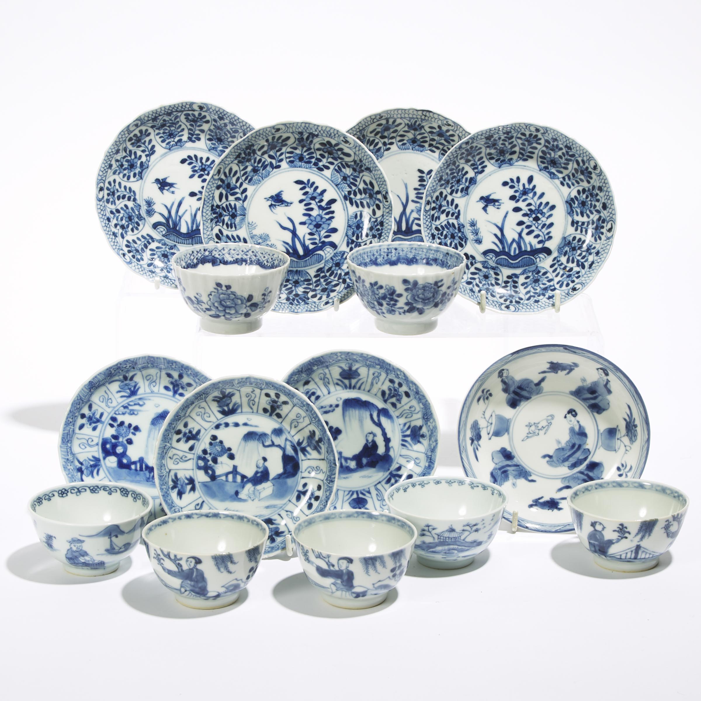 A Group of Fifteen Blue and White Cups and Saucers, Kangxi Period (1662-1722)