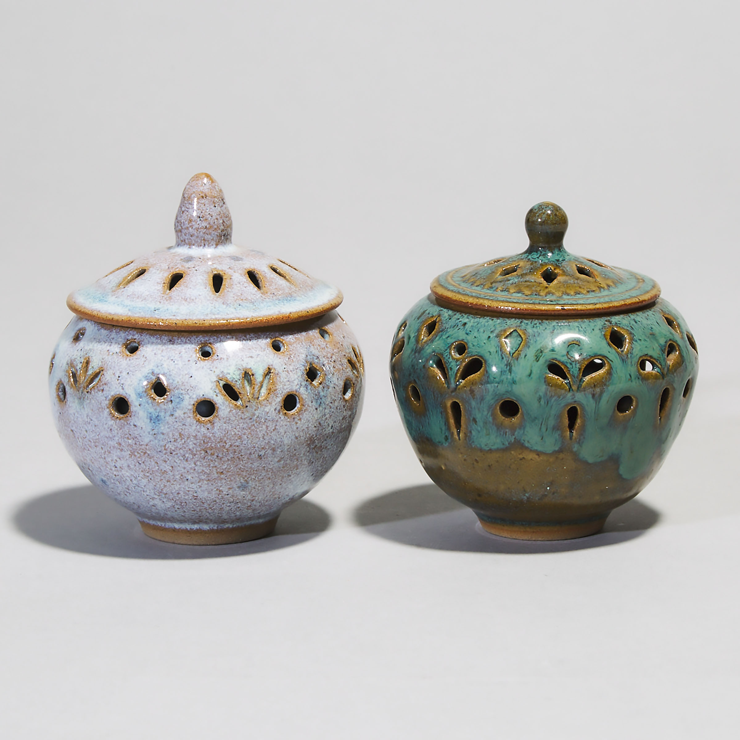 Manabu Takaishi, Two Small Potpourri Jars, c.1999