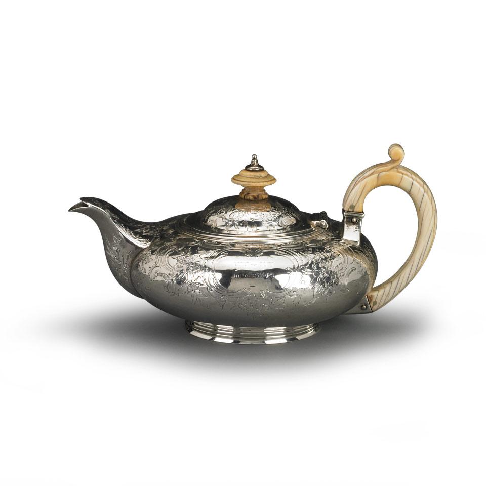 George IV Silver Small Teapot, Richard Pearce, London, 1824