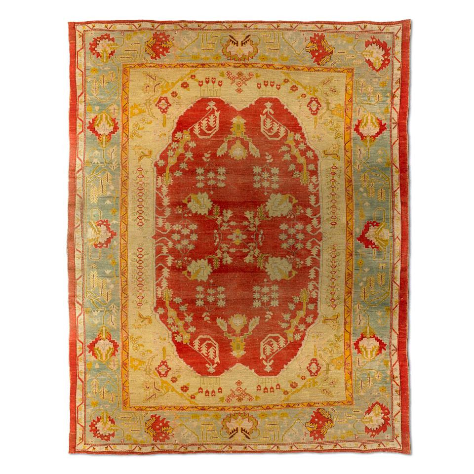 Turkish Usak Carpet