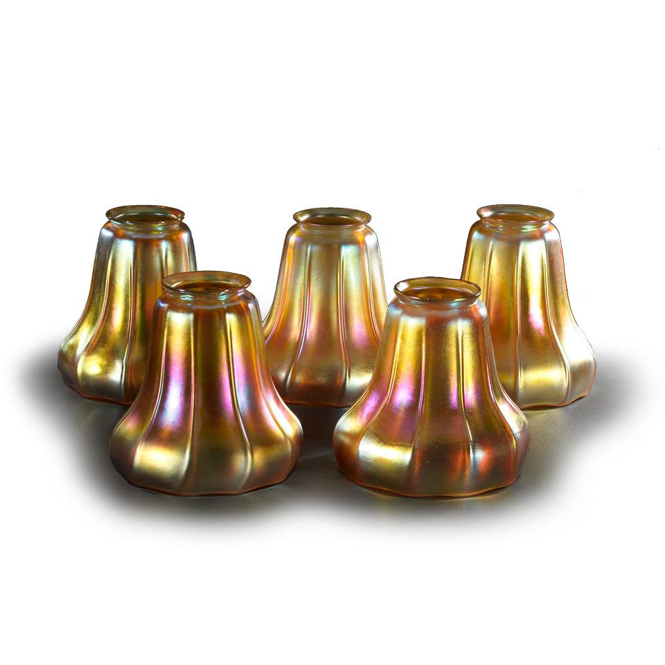 Five Steuben Gold ‘Aurene’ Iridescent Ribbed Glass Shades, early 20th century