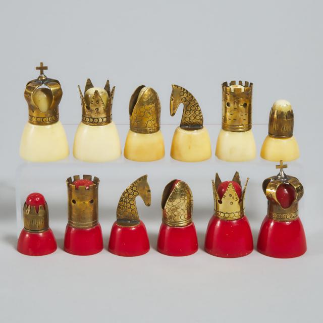 Modernist Hammered Brass and Resin Chess Set, mid 20th century