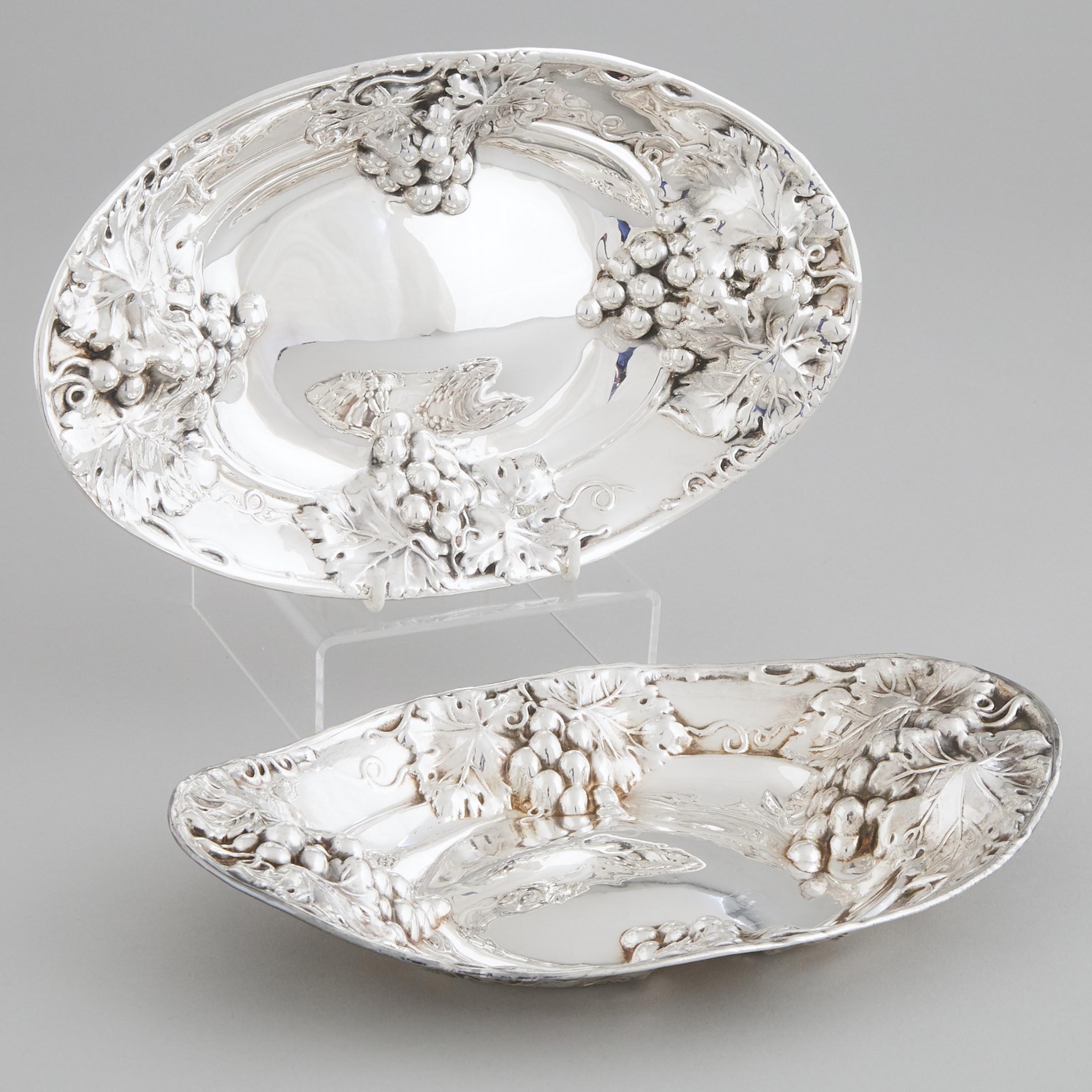 Pair of Canadian Silver Repoussé Oval Dishes, Henry Birks & Sons, Montreal, Que., early 20th century