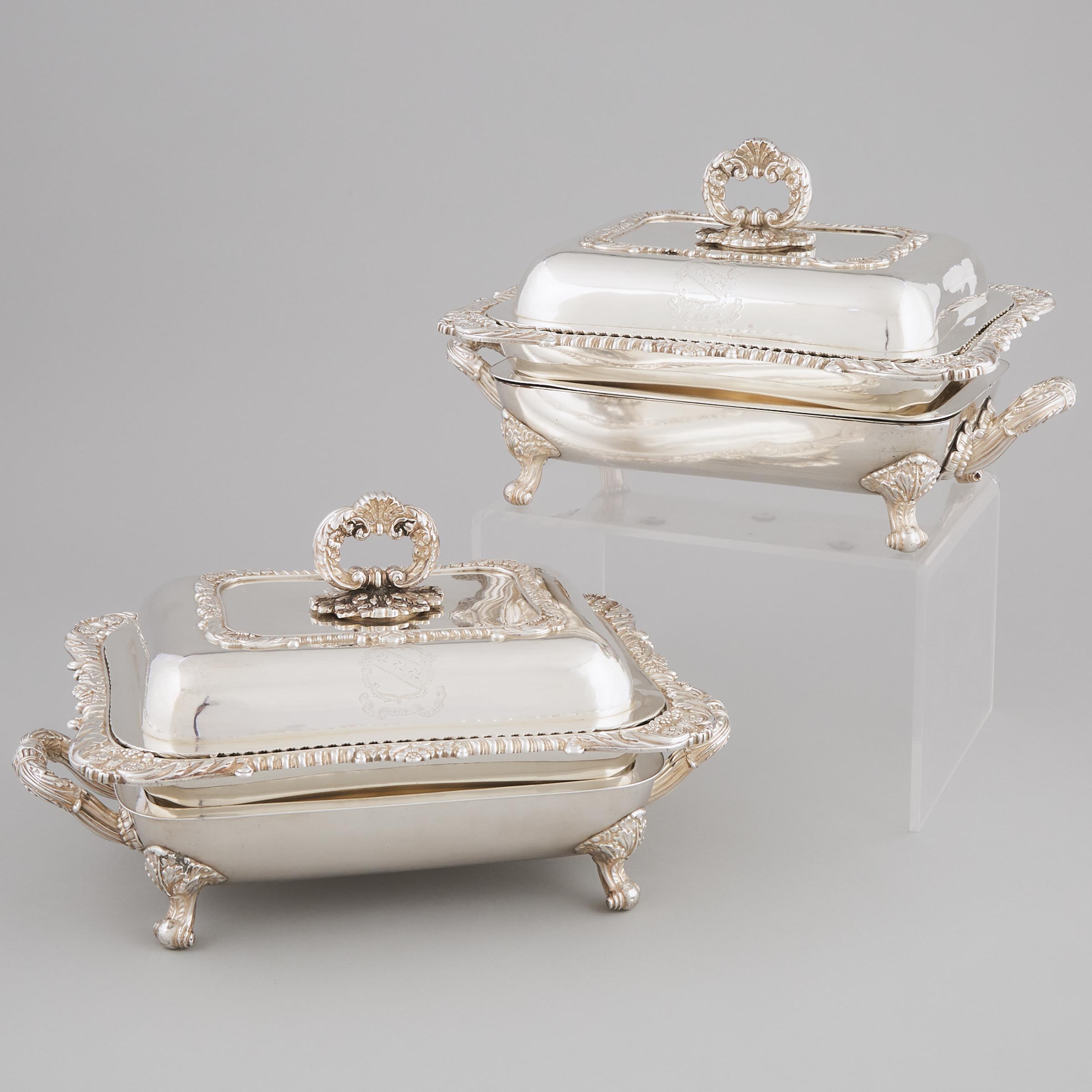 Pair of George III Silver Rectangular Covered Entrée Dishes with Old Sheffield Plate Warming Stands, Joseph Craddock & William Ker Reid, London, 1818