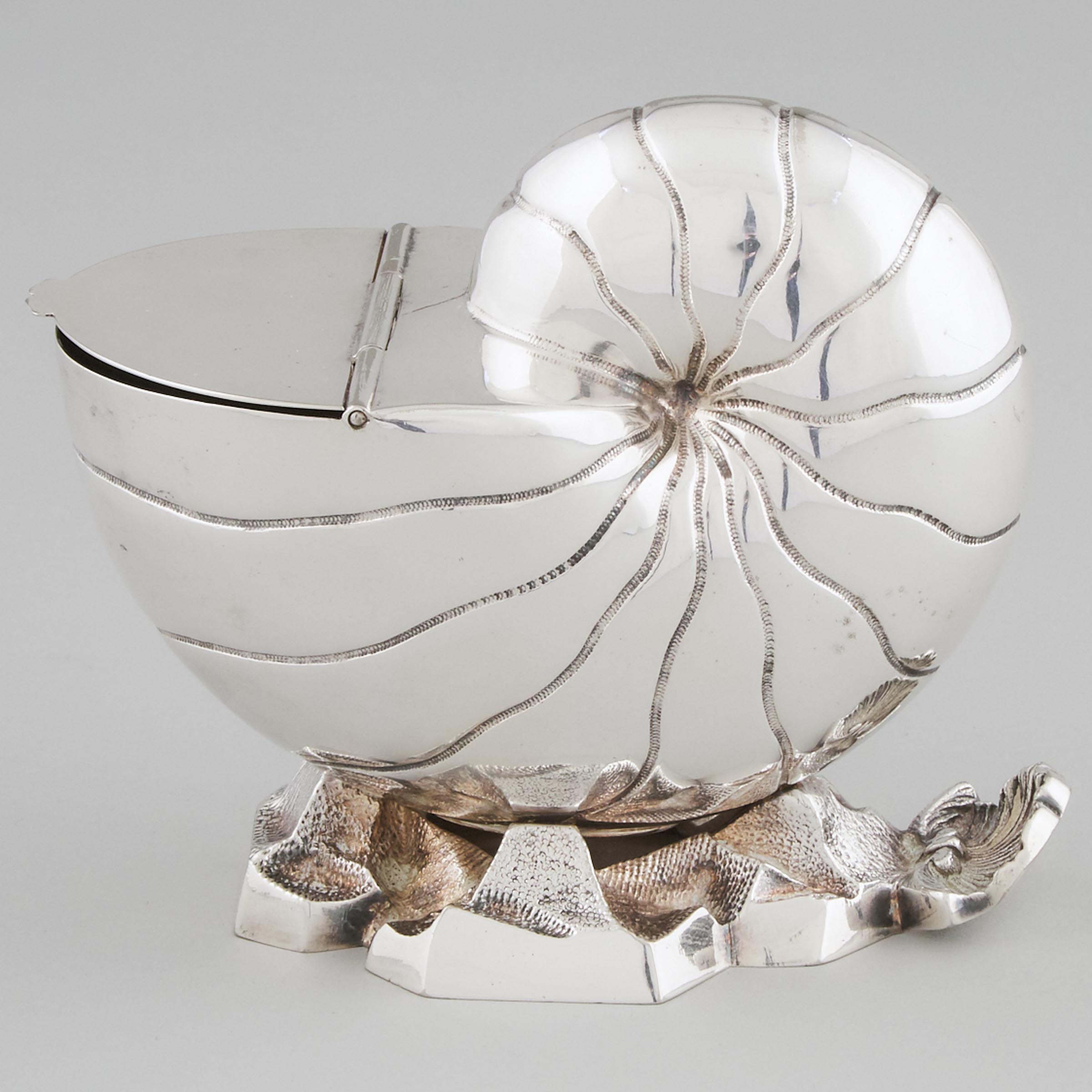 Victorian Silver Plated Nautilus Shell Spoon Warmer, late 19th century