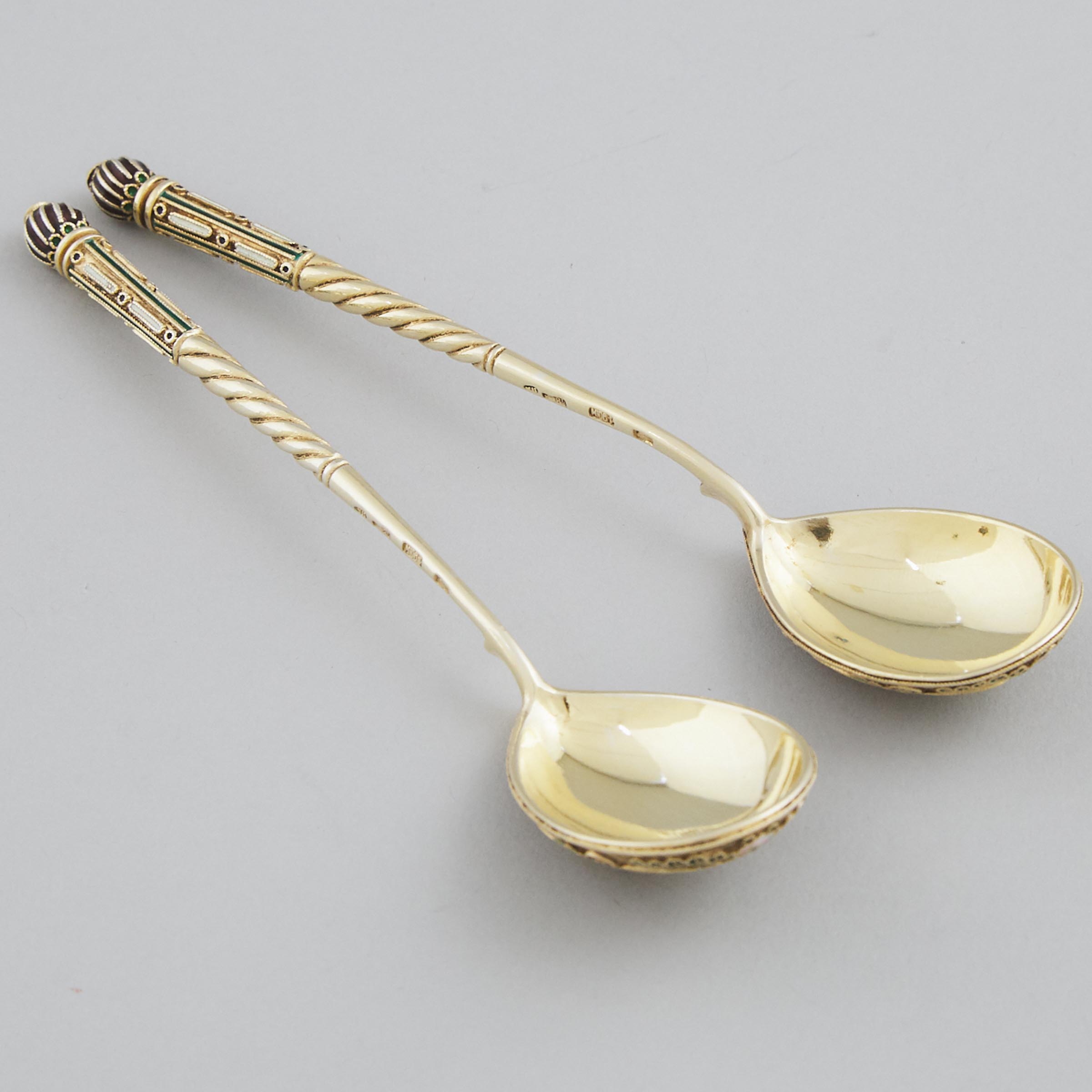 Pair of Russian Silver-Gilt and Cloisonné Enamel Spoons, 11th Artel, Moscow, 1908-17