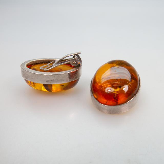 4 Pieces Of Sterling Silver And Amber Jewellery