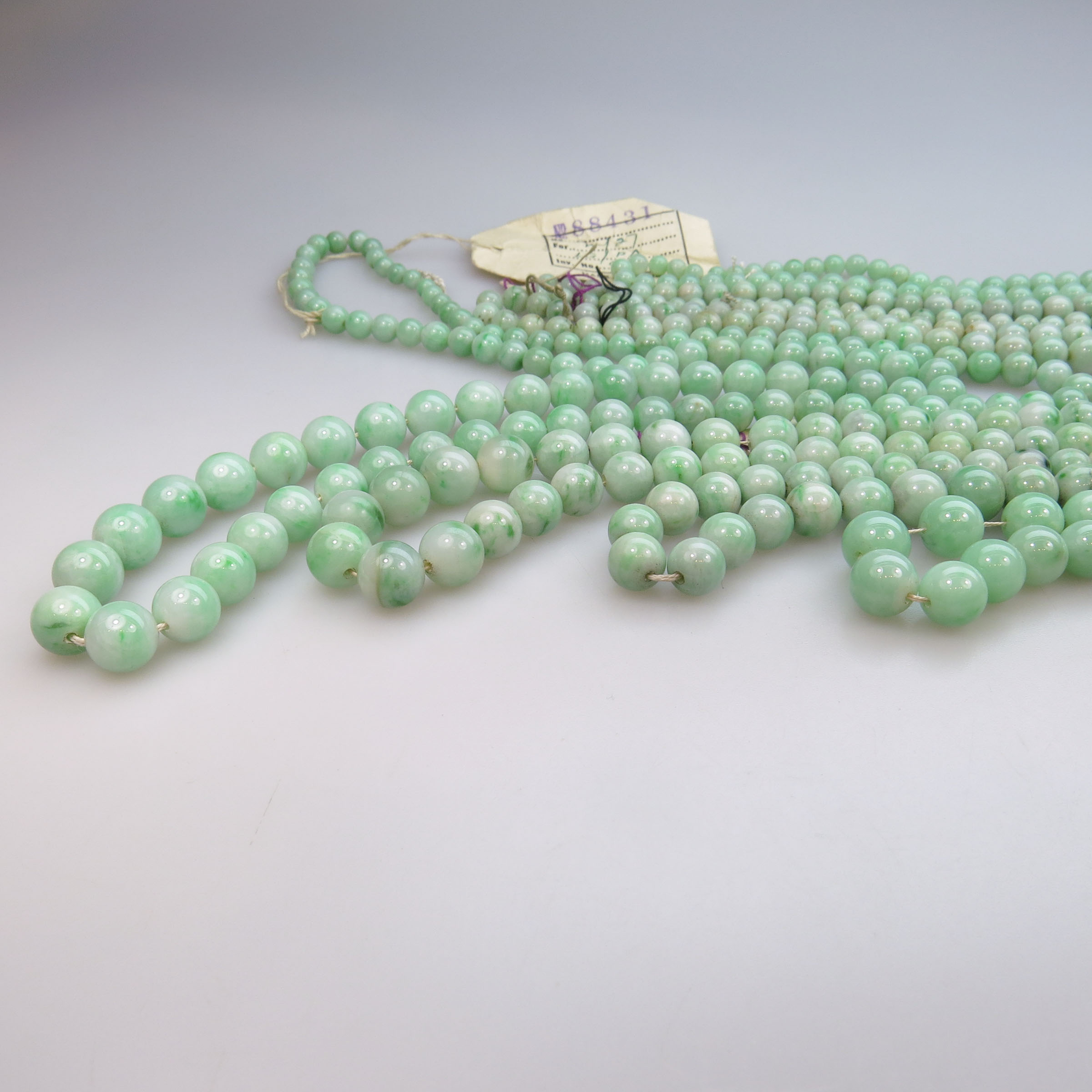 4 Graduated Strands Of Jadeite Beads
