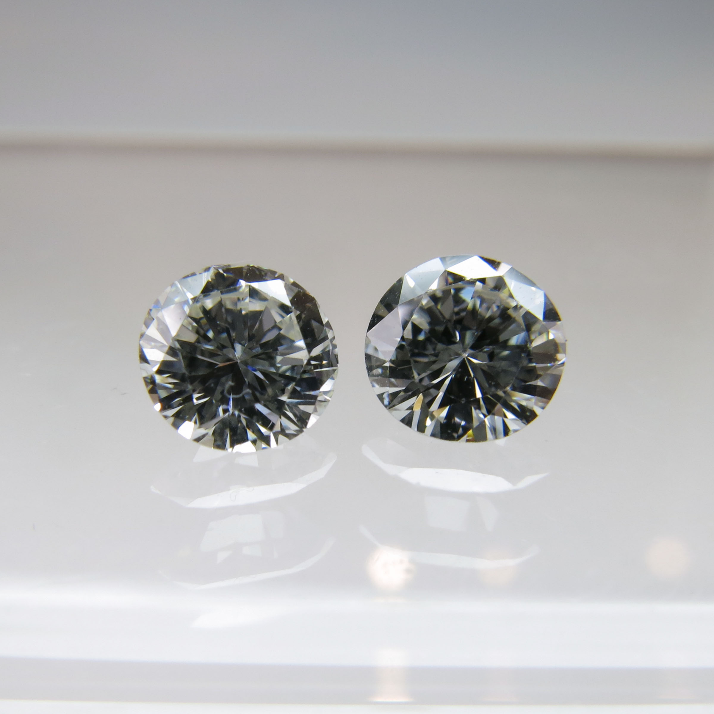 Two Unmounted Brilliant Cut Diamonds