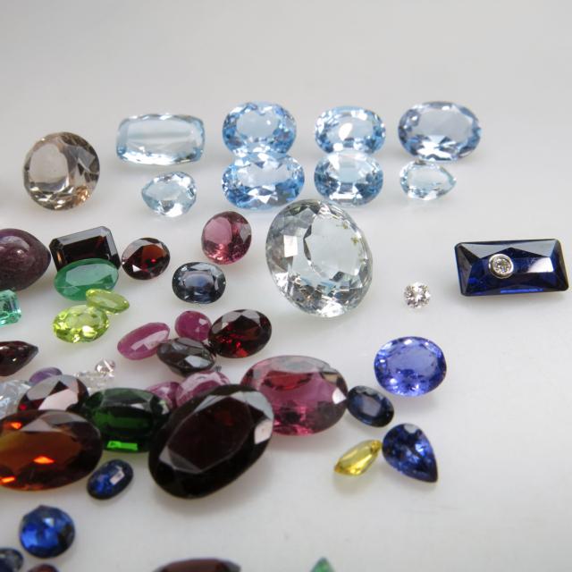 Quantity Of Various Cut Gemstones