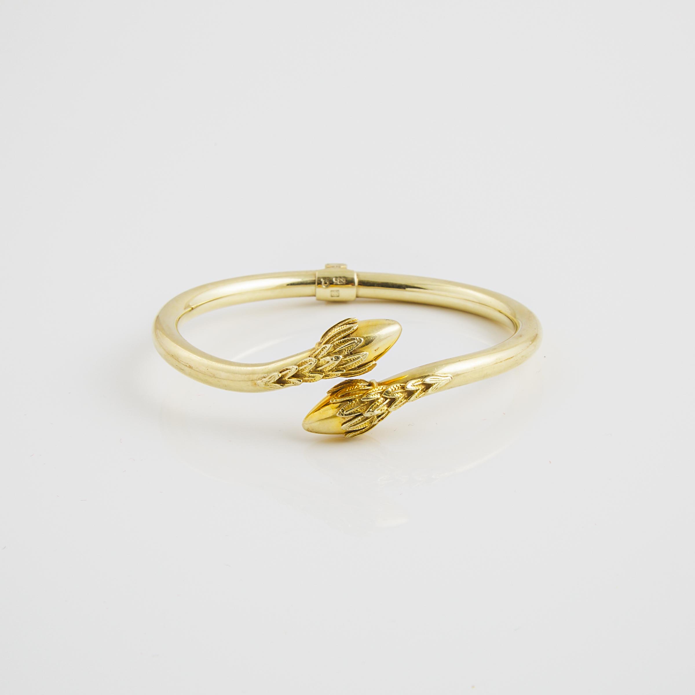 14k Yellow Gold Cross-Over Spring Hinged Bangle