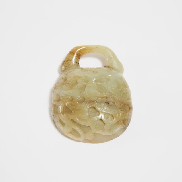 A Mottled Jade Belt Buckle, Ming Dynasty
