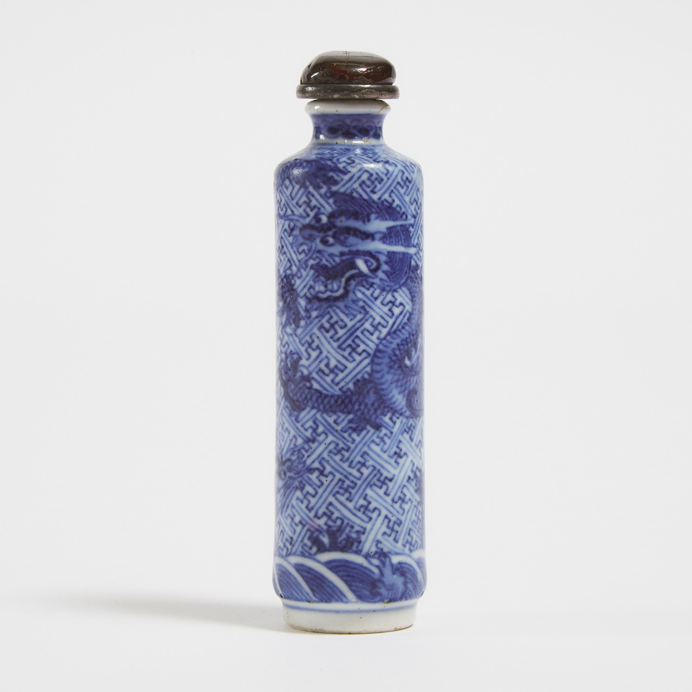 A Blue and White 'Dragons' Snuff Bottle, Yongzheng Mark
