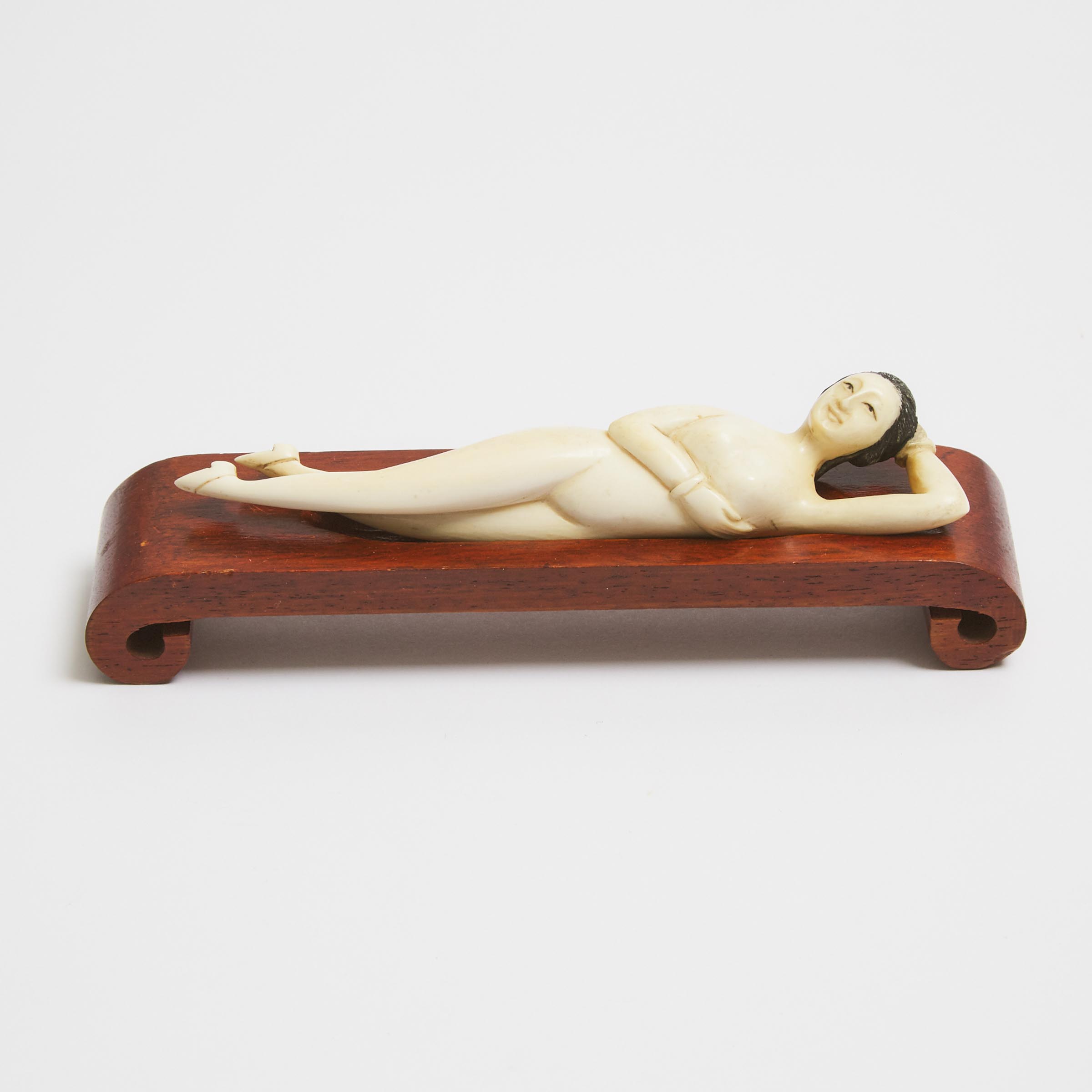 A Chinese Carved Ivory Medicine Figure, 19th Century