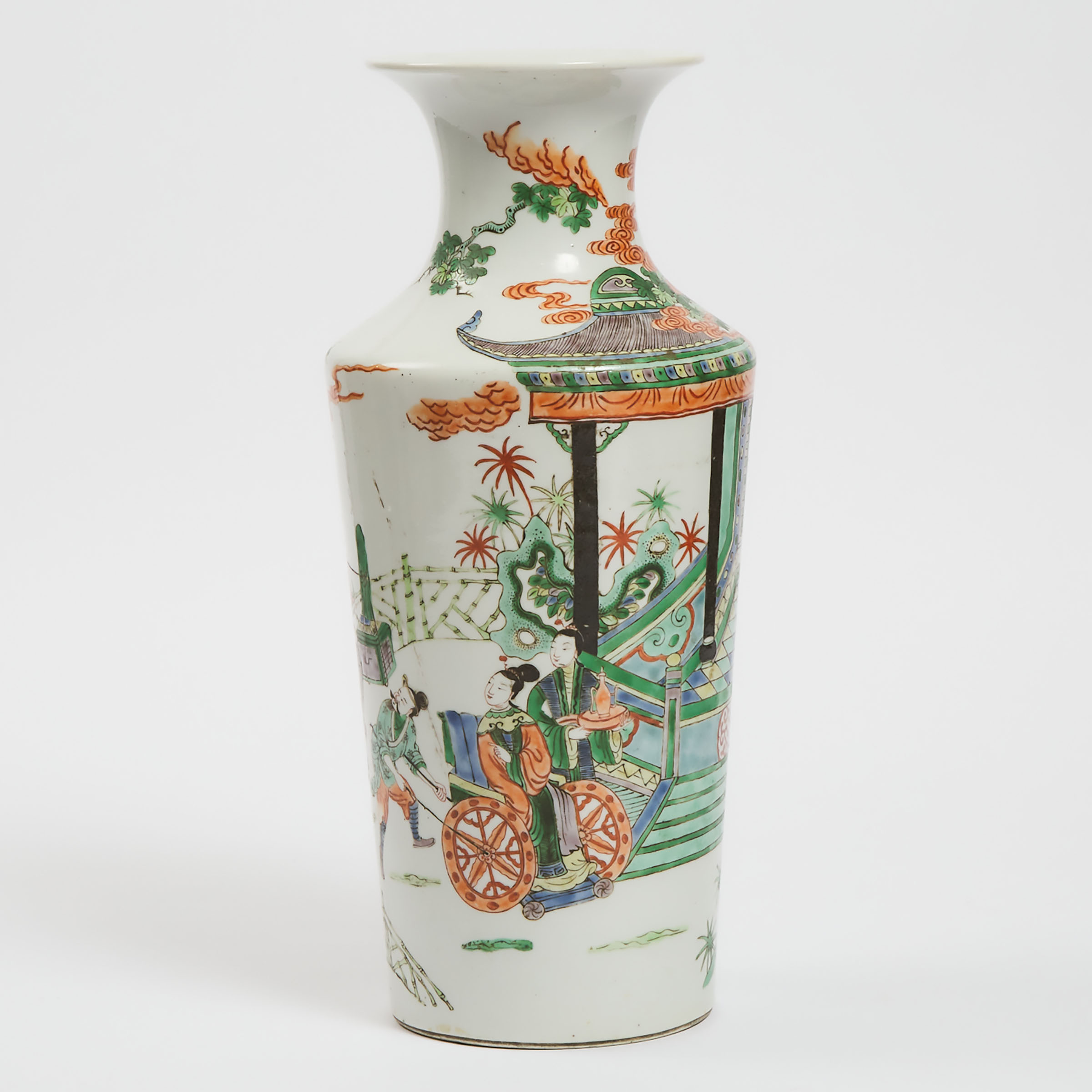 A Famille Verte 'Figural' Vase, Late 19th/Early 20th Century